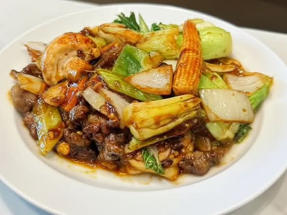 Beef Chop Suey 牛肉什菜